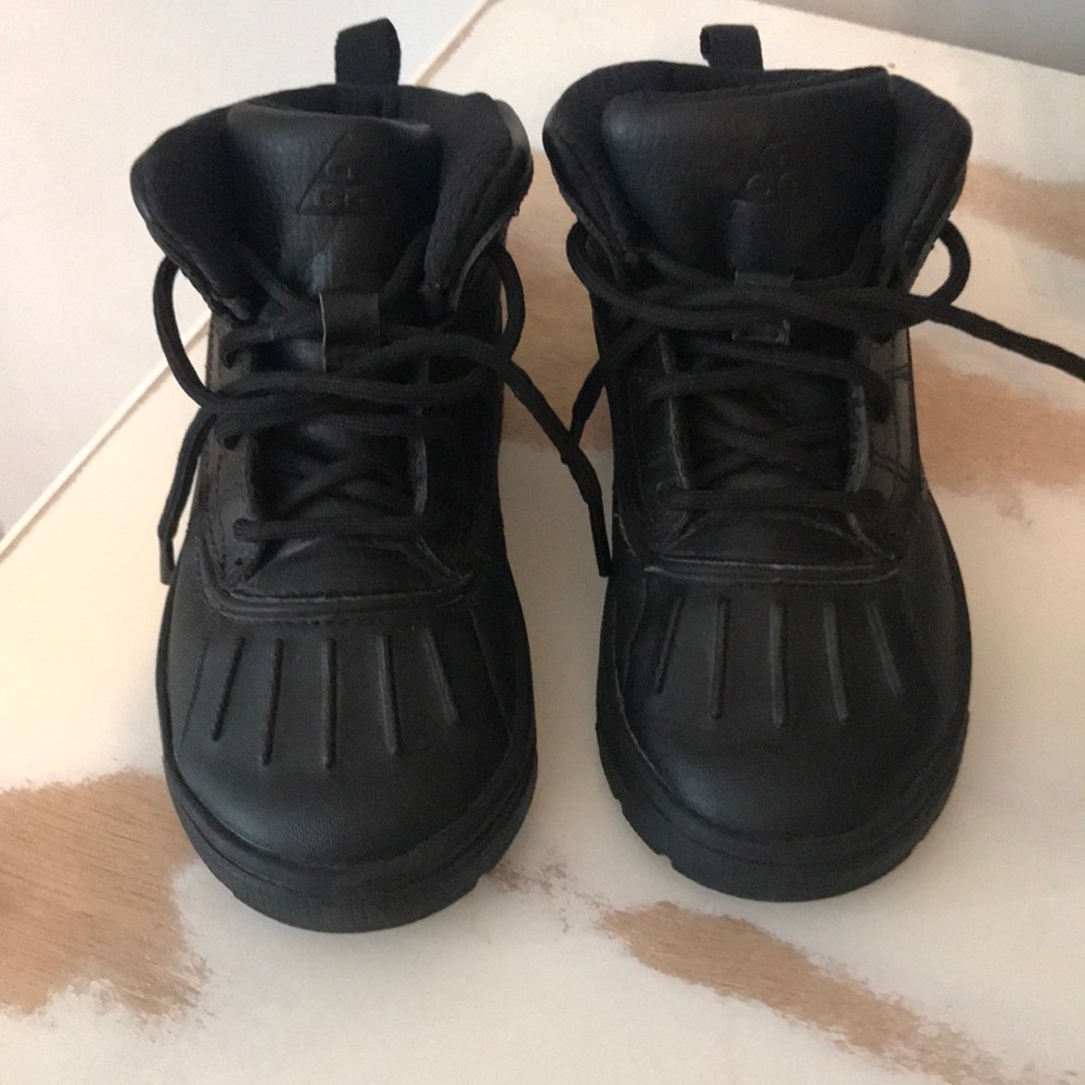 Boys Nike Boots